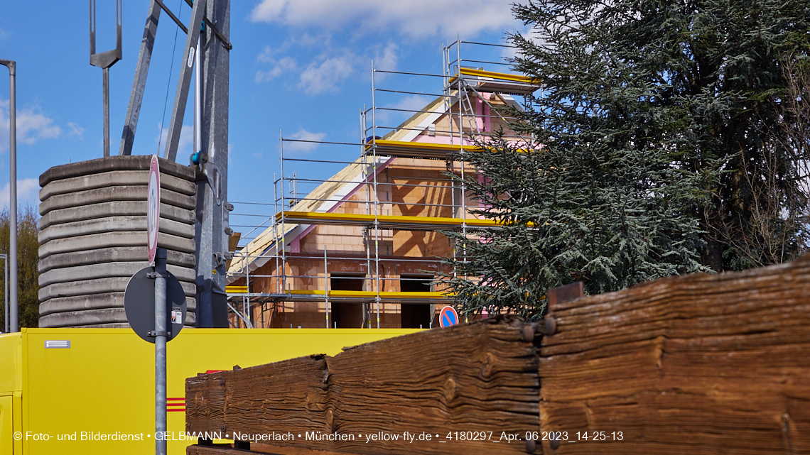06.04.2023 - Baustelle Niederalmstraße 16 in Neuperlach